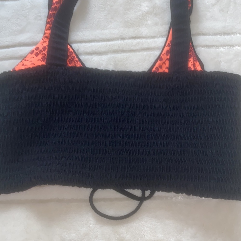 Maaji Reversible Top - Picture 2 of 3